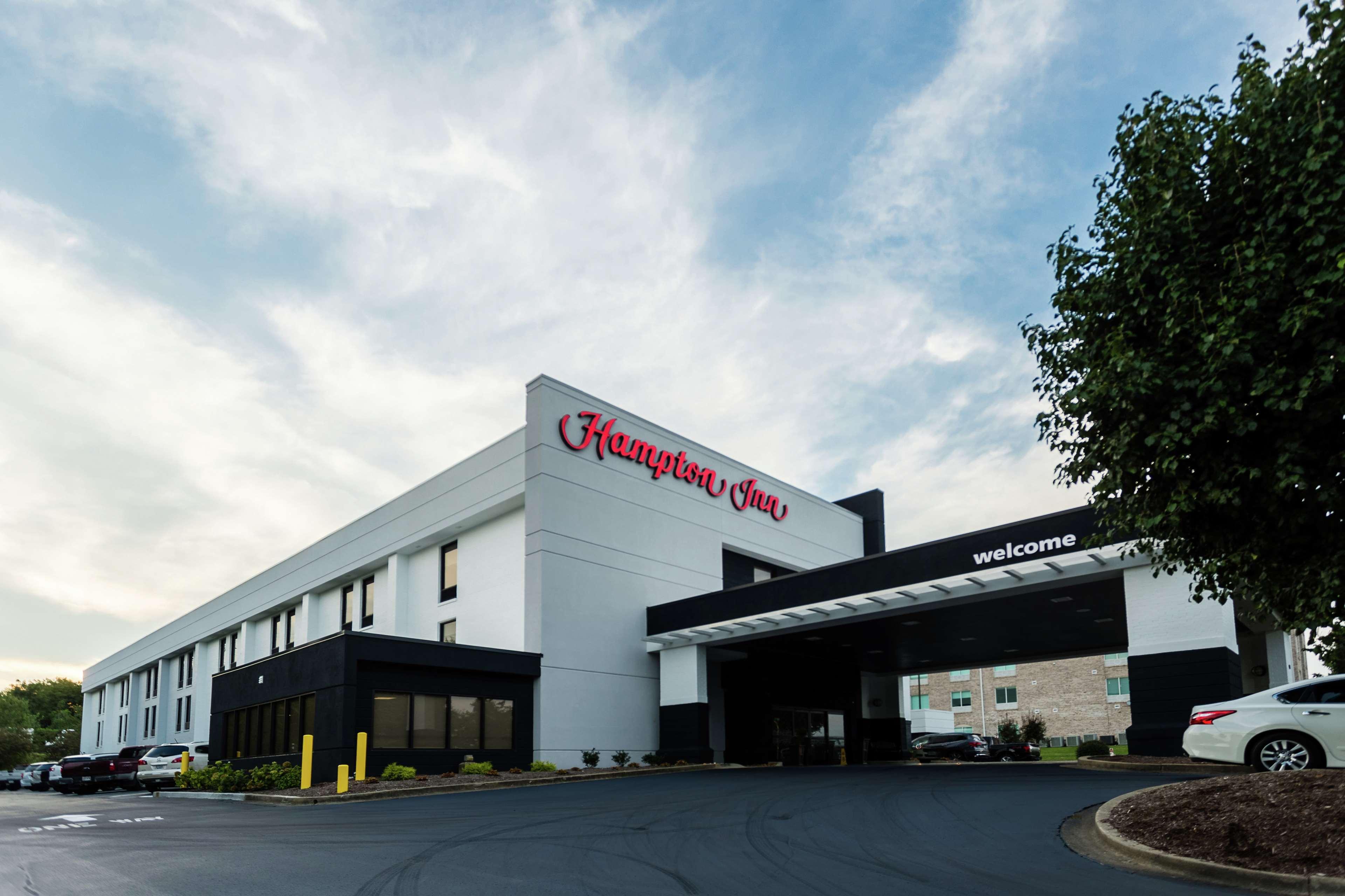 Hampton Inn Somerset Exterior photo