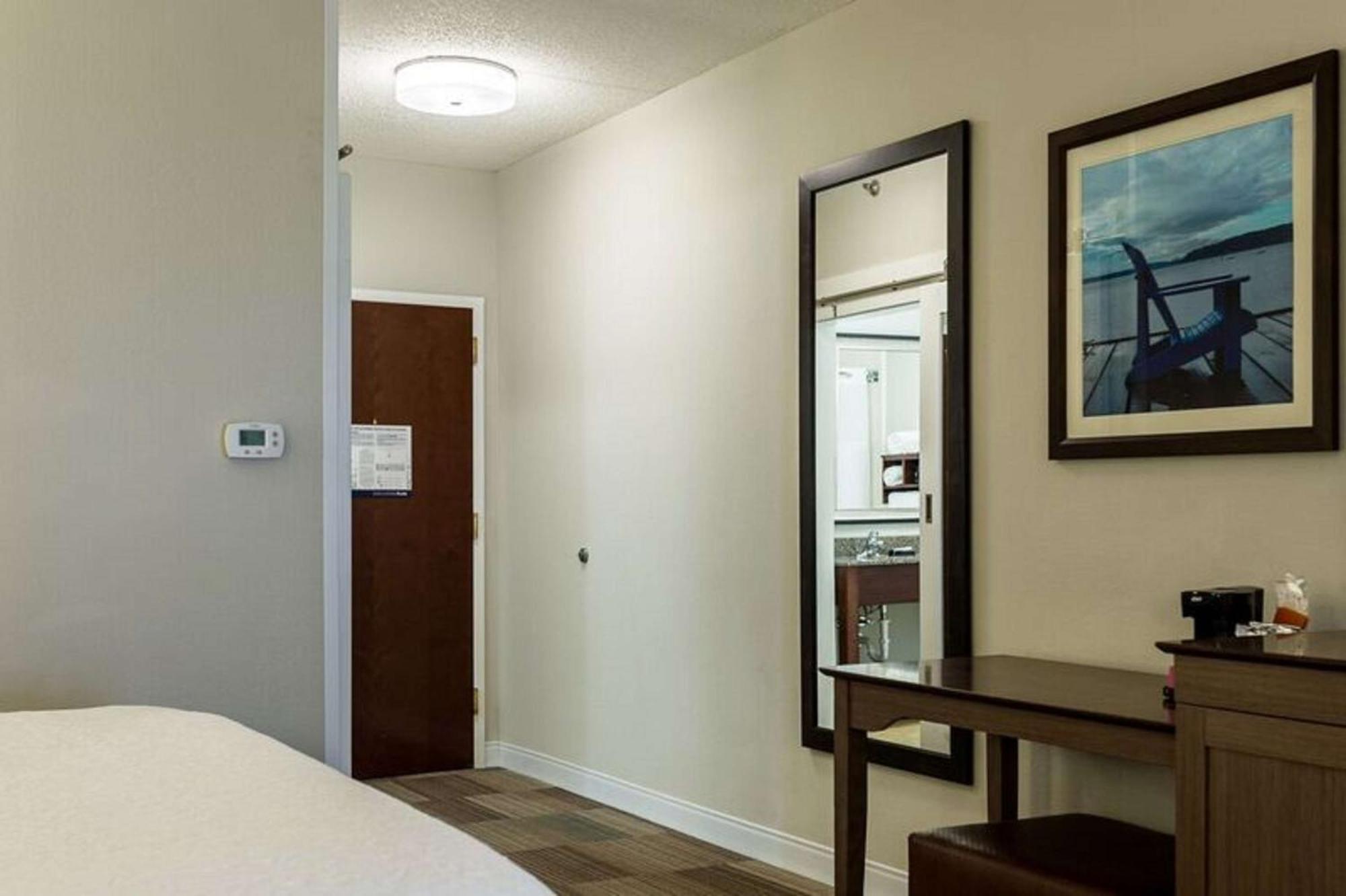 Hampton Inn Somerset Exterior photo