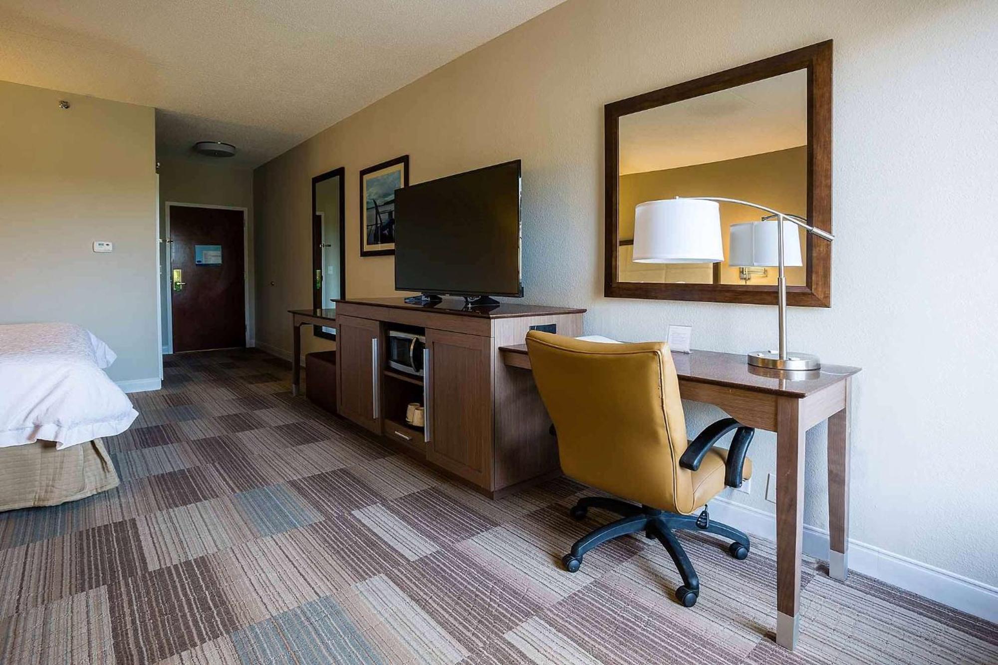 Hampton Inn Somerset Exterior photo