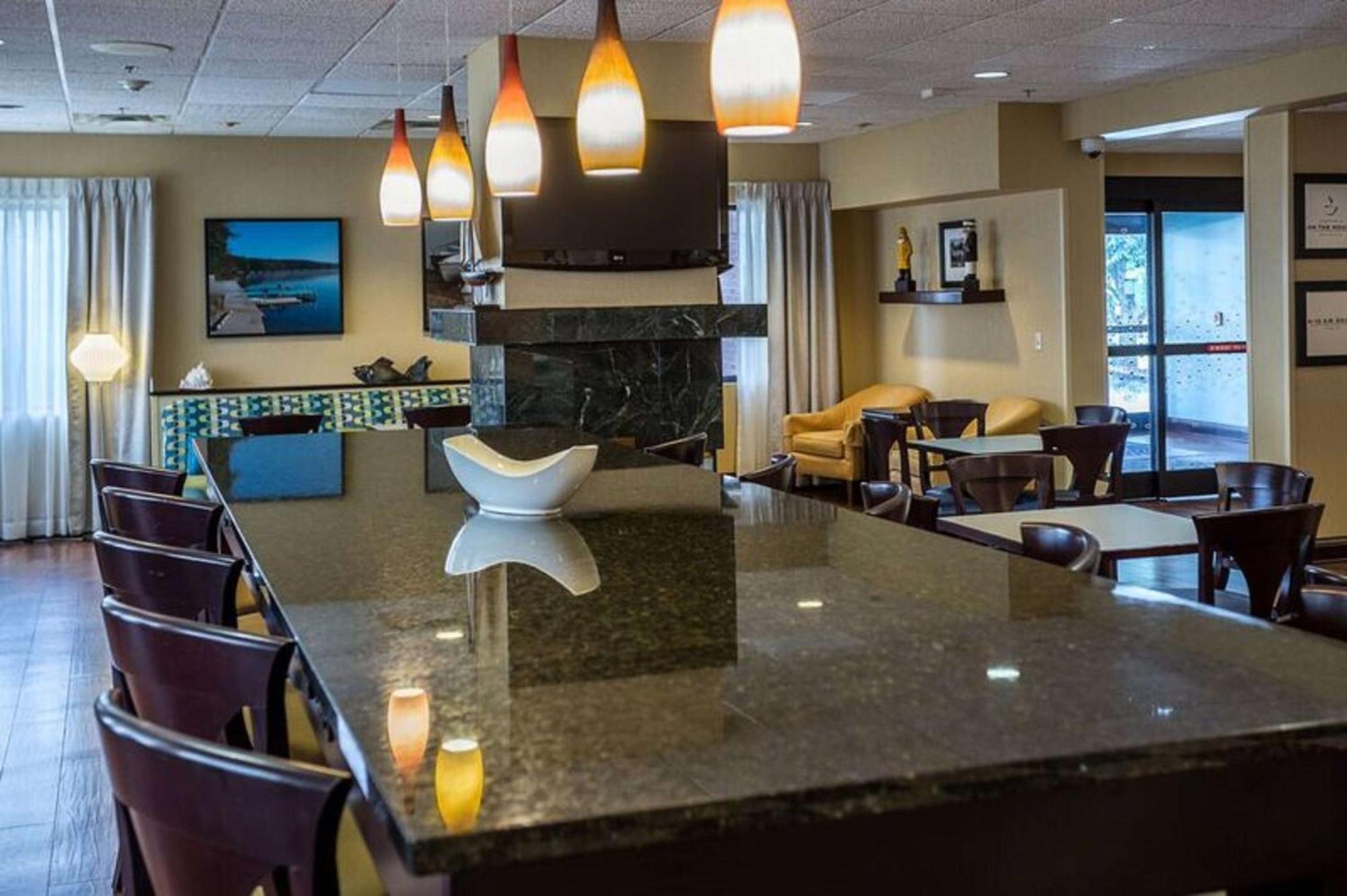 Hampton Inn Somerset Exterior photo